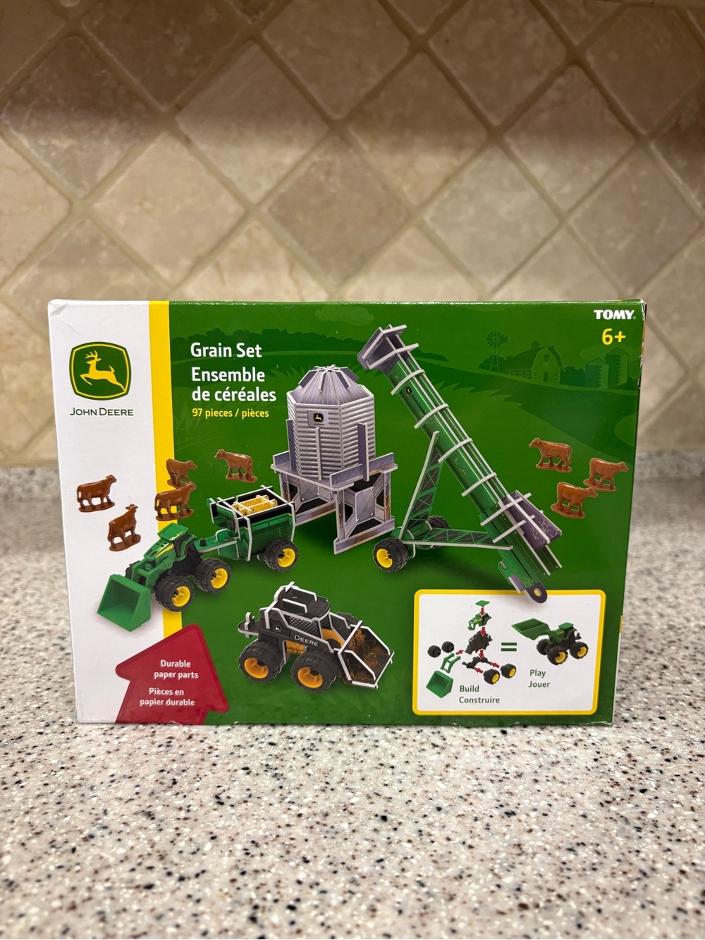 John Deere Green and Yellow Grain Set Farm Playset